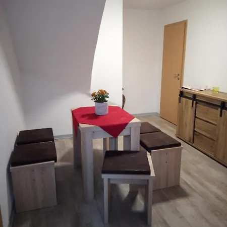 Moderne Bis 4 Personen Lejlighed *