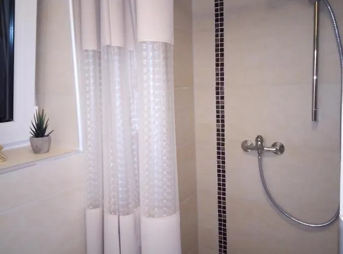 Moderne Bis 4 Personen Apartamento